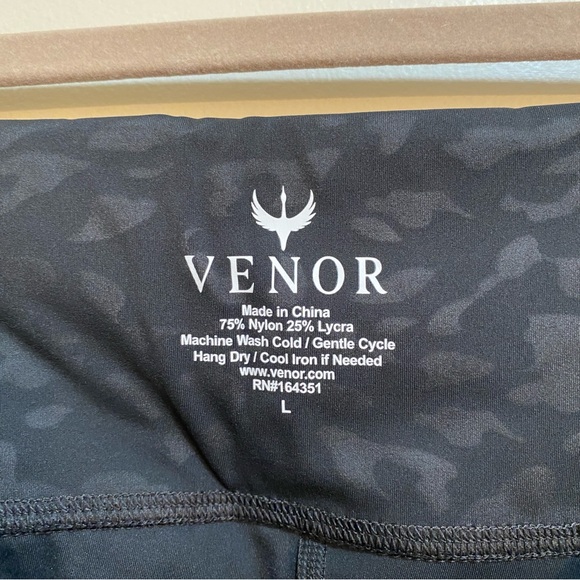 Venor women’s size large black camo leopard print, active full length leggings - Picture 5 of 6